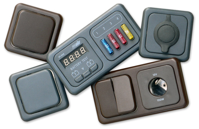 CBE デジタル電圧計（液晶タイプ） | ニュージャパンヨット ーパーツ販売店 キャンピングカー＆マリンー